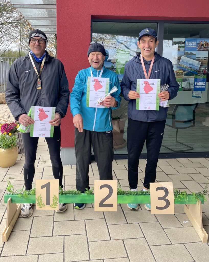 2025-11-15 LVN Cross Xanten - M60 Siegerehrung web